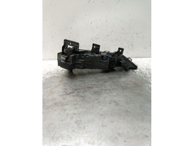 Recambio de faro antiniebla derecho para infiniti q30 2.2 d referencia OEM IAM 89250141 261505DA2A 