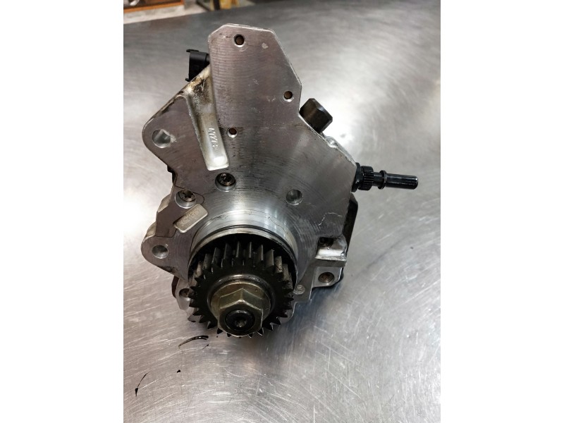 Recambio de bomba inyeccion para renault laguna ii grandtour (kg0) dynamique confort referencia OEM IAM 0445010099 8200564112 BO