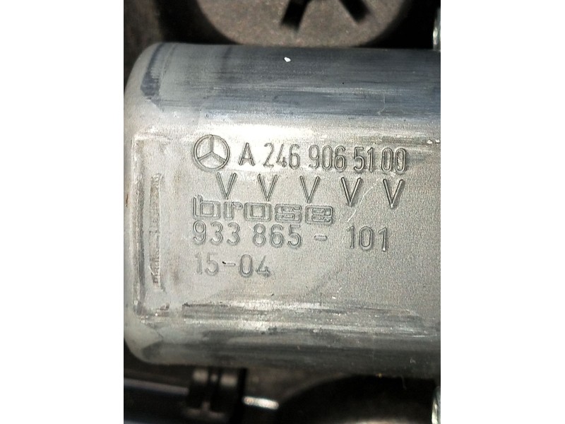 Recambio de elevalunas delantero izquierdo para infiniti q30 2.2 d referencia OEM IAM  A2469065100 5P 933865101807M15DC3A