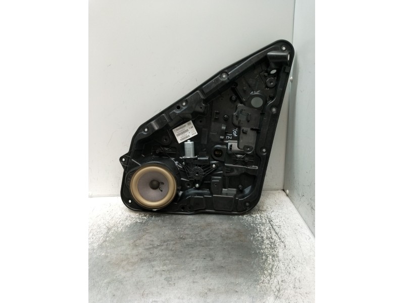 Recambio de elevalunas trasero izquierdo para infiniti q30 2.2 d referencia OEM IAM 827M15DA5A 5P 0000006582