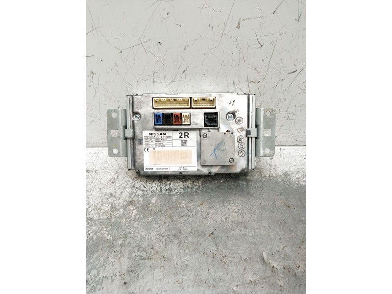 Recambio de pantalla multifuncion para infiniti q30 2.2 d referencia OEM IAM 65120146222 T14622006940 283874DA0A 4622006615