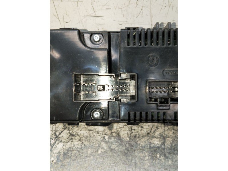 Recambio de mando calefaccion / aire acondicionado para infiniti q30 2.2 d referencia OEM IAM A0919005101 A0919010700 5HB0125030