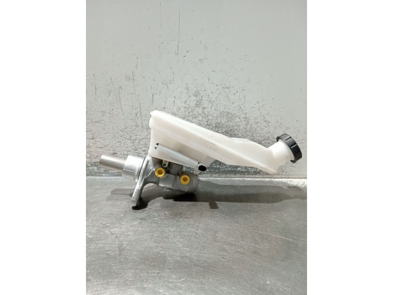 Recambio de bomba freno para infiniti q30 2.2 d referencia OEM IAM A2464300202 32670345 