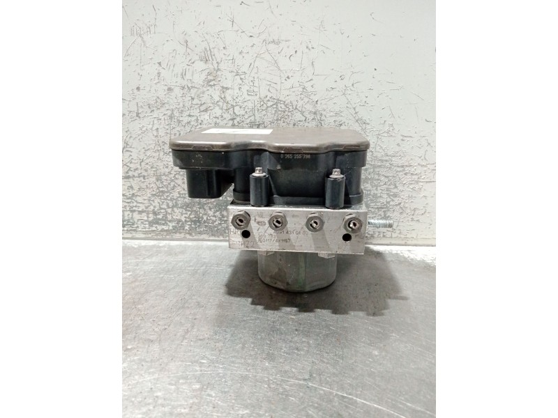 Recambio de abs para infiniti q30 2.2 d referencia OEM IAM 0265956003 0265255798 A0914310100