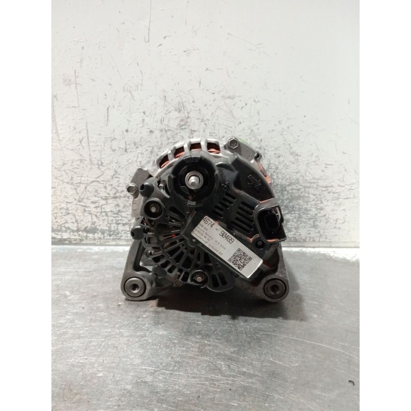 Recambio de alternador para renault clio iii (br0/1, cr0/1) 1.2 16v (br02, br0j, br11, cr02, cr0j, cr11) referencia OEM IAM 4674