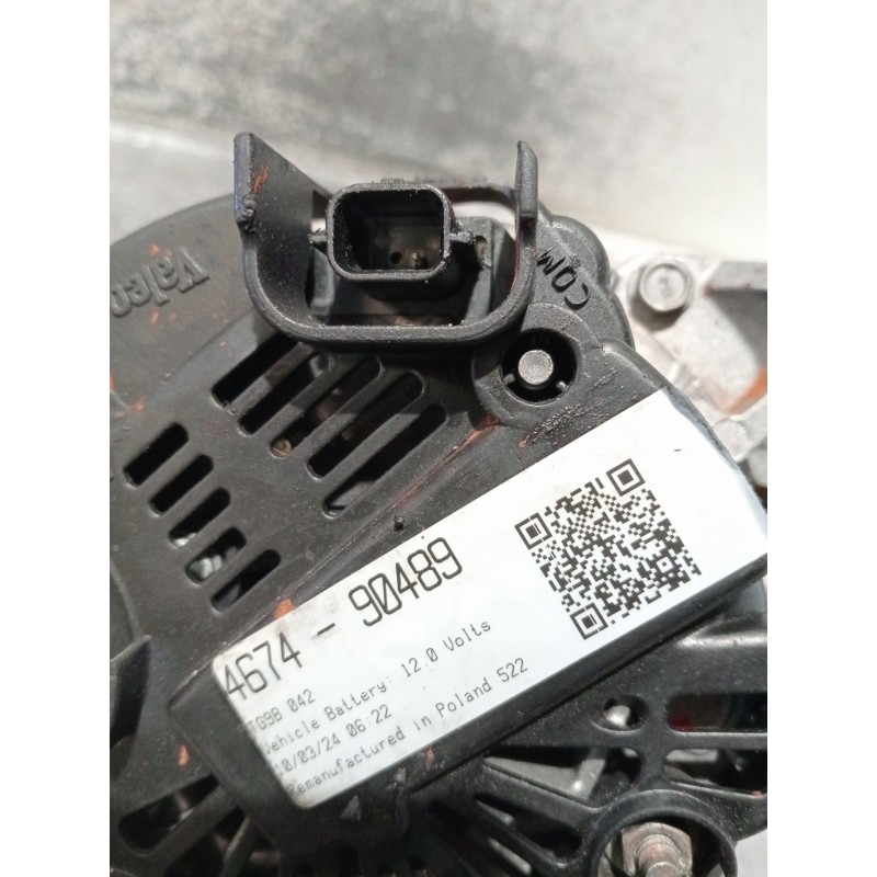 Recambio de alternador para renault clio iii (br0/1, cr0/1) 1.2 16v (br02, br0j, br11, cr02, cr0j, cr11) referencia OEM IAM 4674