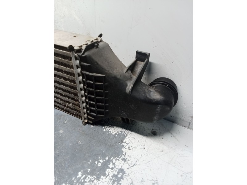 Recambio de intercooler para infiniti q30 2.2 d referencia OEM IAM A2465000900  
