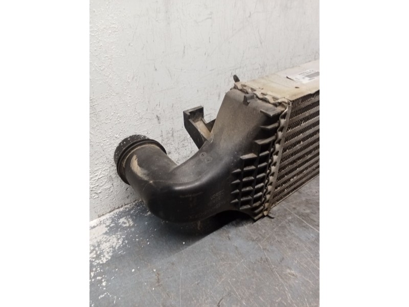 Recambio de intercooler para infiniti q30 2.2 d referencia OEM IAM A2465000900  