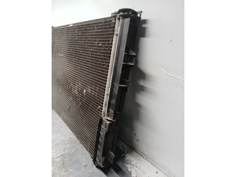 Recambio de condensador / radiador aire acondicionado para infiniti q30 2.2 d referencia OEM IAM A2465000454  