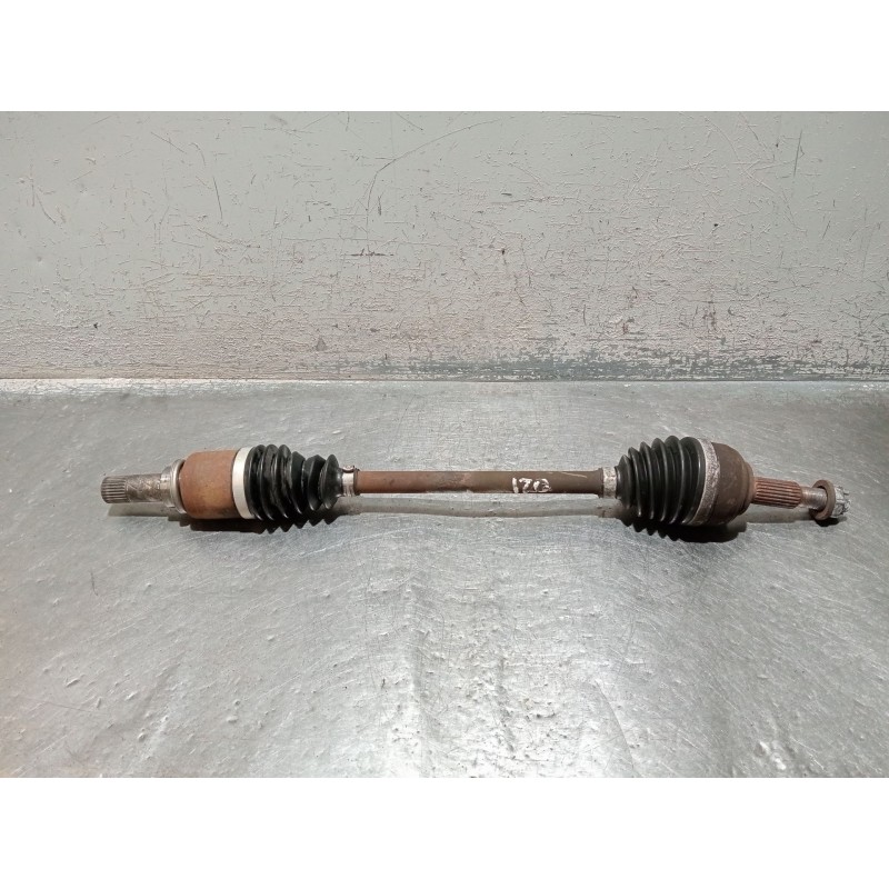 Recambio de transmision delantera izquierda para renault clio iii (br0/1, cr0/1) 1.2 16v (br02, br0j, br11, cr02, cr0j, cr11) re