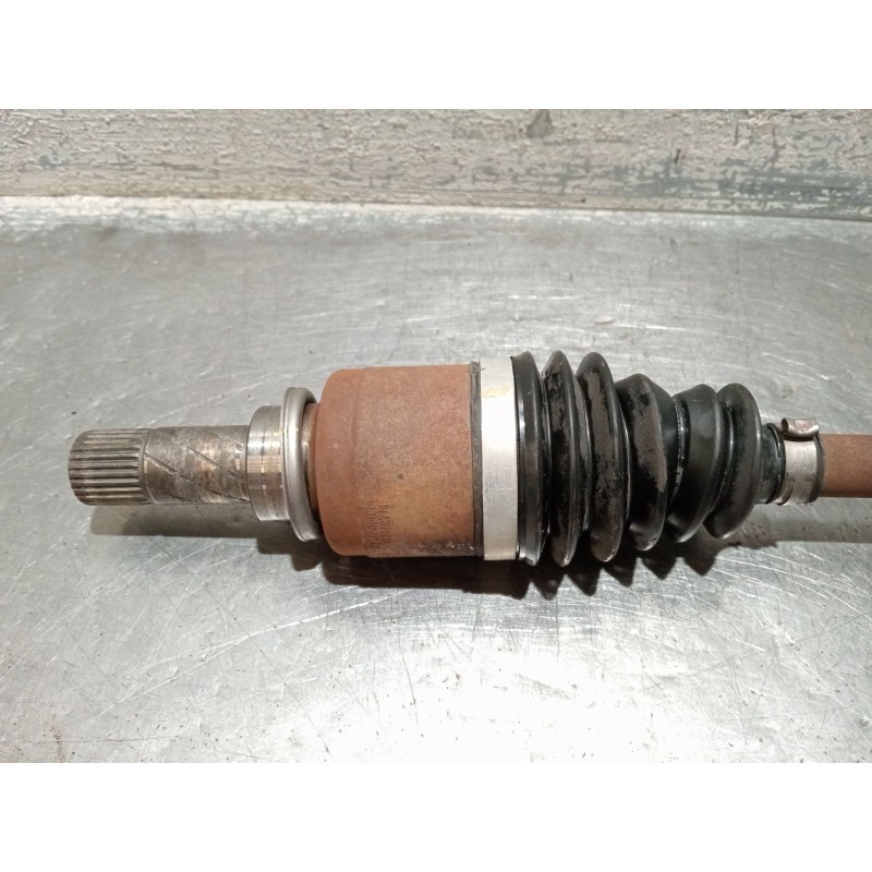 Recambio de transmision delantera izquierda para renault clio iii (br0/1, cr0/1) 1.2 16v (br02, br0j, br11, cr02, cr0j, cr11) re