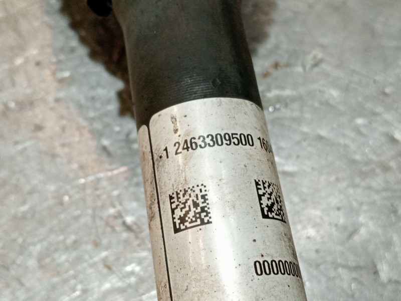 Recambio de transmision delantera derecha para infiniti q30 2.2 d referencia OEM IAM 2463309500  