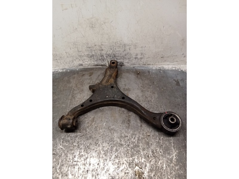 Recambio de brazo suspension inferior delantero izquierdo para honda cr-v ii (rd_) 2.0 (rd5) referencia OEM IAM   