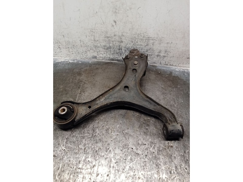 Recambio de brazo suspension inferior delantero izquierdo para honda civic ix (fk) 1.6 i-dtec (fk3) referencia OEM IAM   