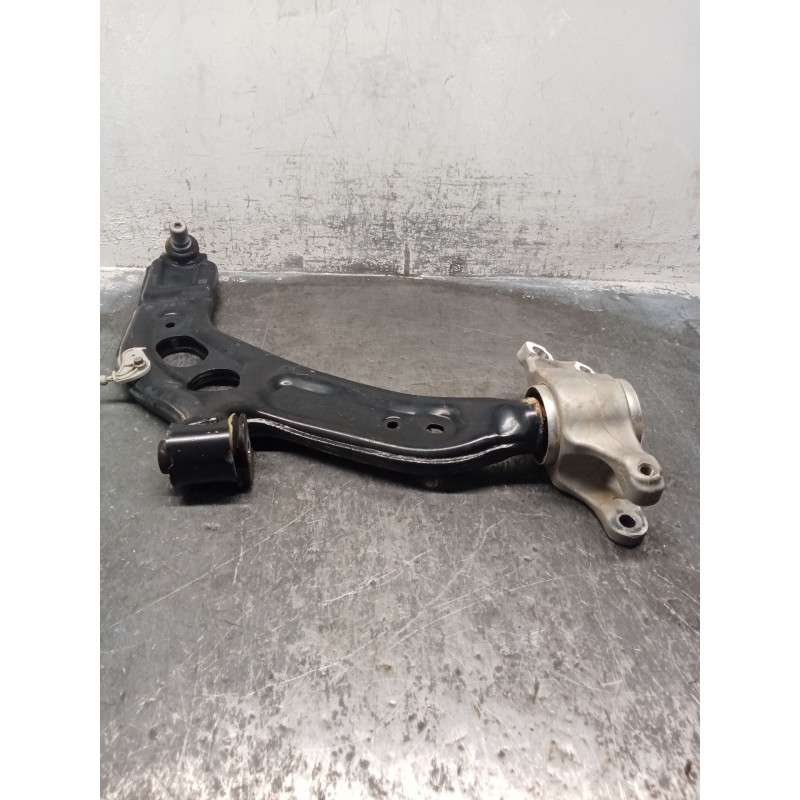 Recambio de brazo suspension inferior delantero derecho para bmw x1/ix1 u11 x1 sdrive18d referencia OEM IAM 884654403  