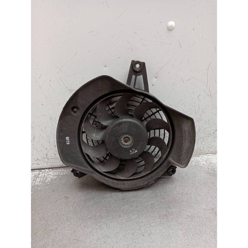 Recambio de electroventilador para hyundai h-1 furgoneta (a1) 2.5 crdi referencia OEM IAM 977864A005  