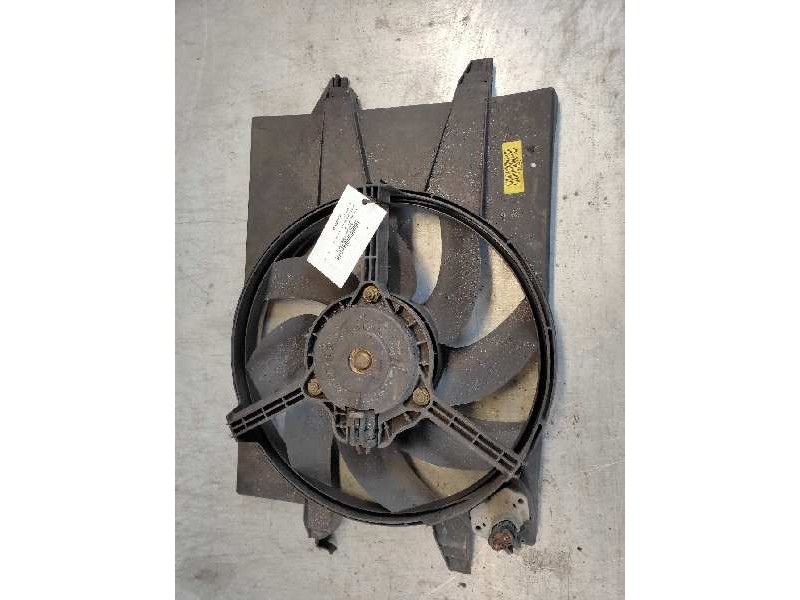 Recambio de electroventilador para mazda 2 berlina (dy) 1.4 diesel cat referencia OEM IAM 8240367  