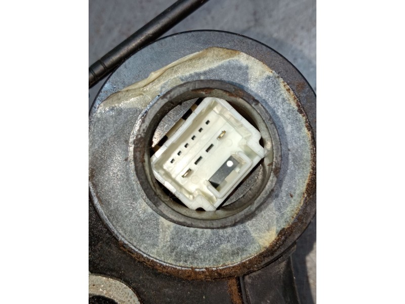 Recambio de motor cierre centralizado trasero derecho para toyota corolla verso (zer_, zze12_, r1_) 1.8 (znr11_) referencia OEM 