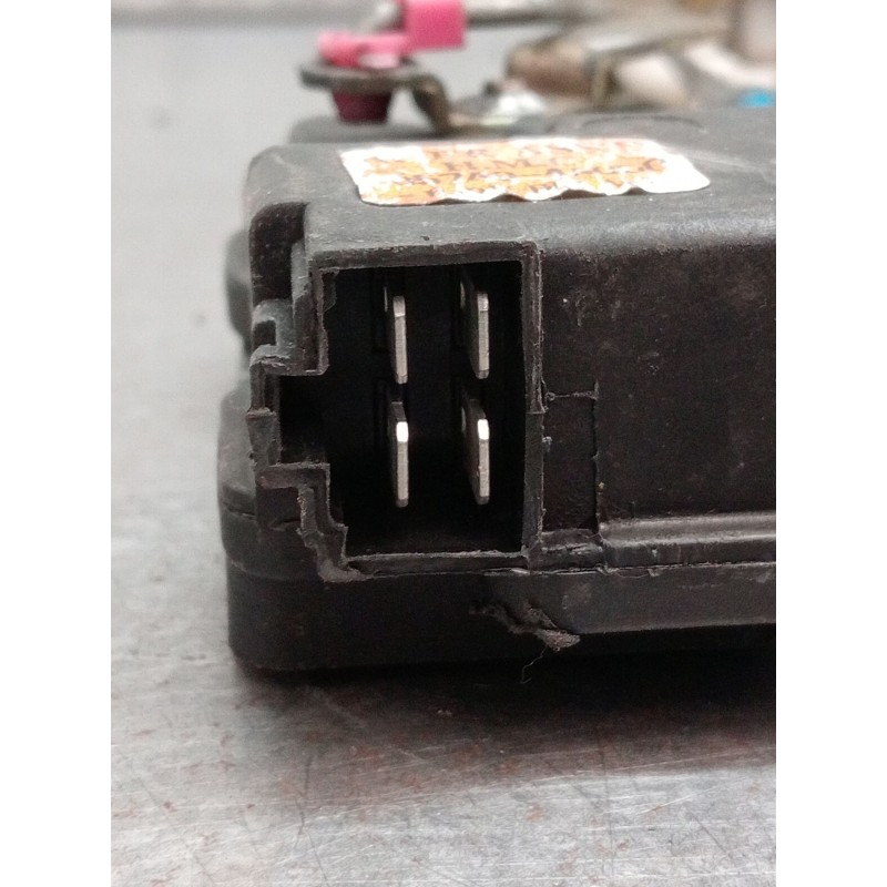 Recambio de motor cierre centralizado delantero derecho para hyundai h-1 furgoneta (a1) 2.5 crdi referencia OEM IAM 957404A050 5