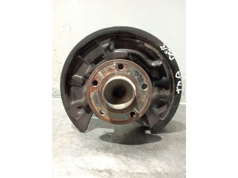 Recambio de mangueta trasera derecha para infiniti q30 2.2 d referencia OEM IAM 2460406 A2464230520 