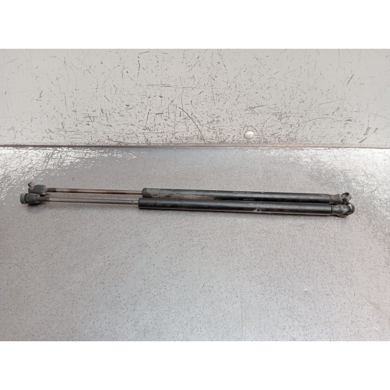 Recambio de amortiguadores maletero / porton para toyota corolla verso (zer_, zze12_, r1_) 1.8 (znr11_) referencia OEM IAM 68950