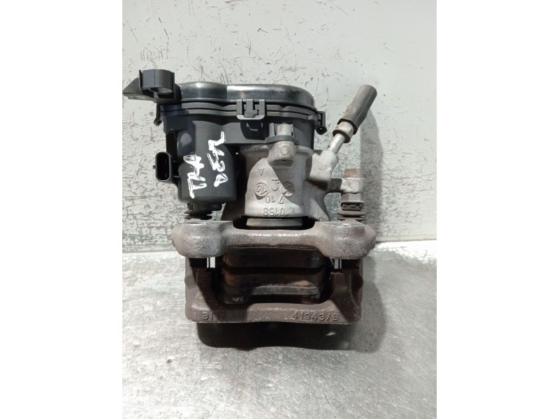 Recambio de pinza freno trasera derecha para infiniti q30 2.2 d referencia OEM IAM A2464232498  