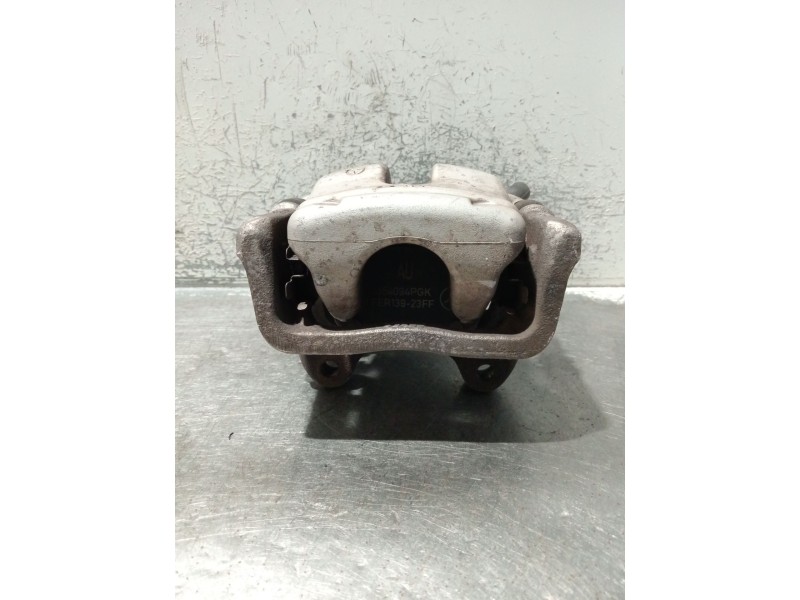 Recambio de pinza freno trasera izquierda para infiniti q30 2.2 d referencia OEM IAM A2464232398  