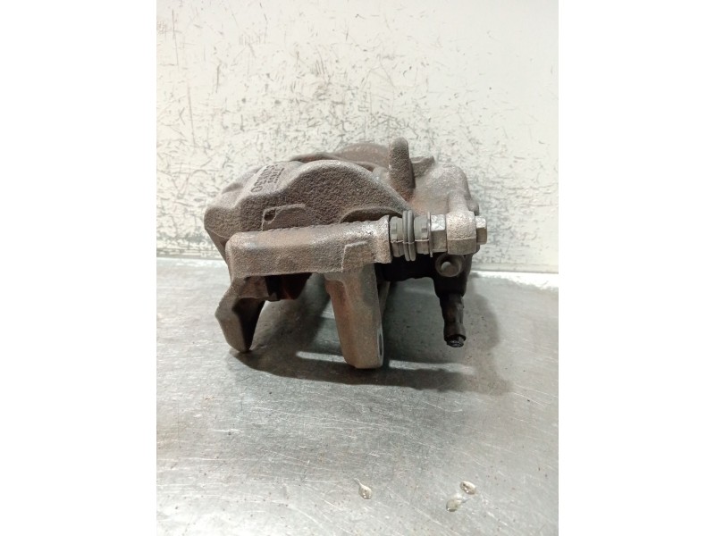 Recambio de pinza freno delantera izquierda para infiniti q30 2.2 d referencia OEM IAM   