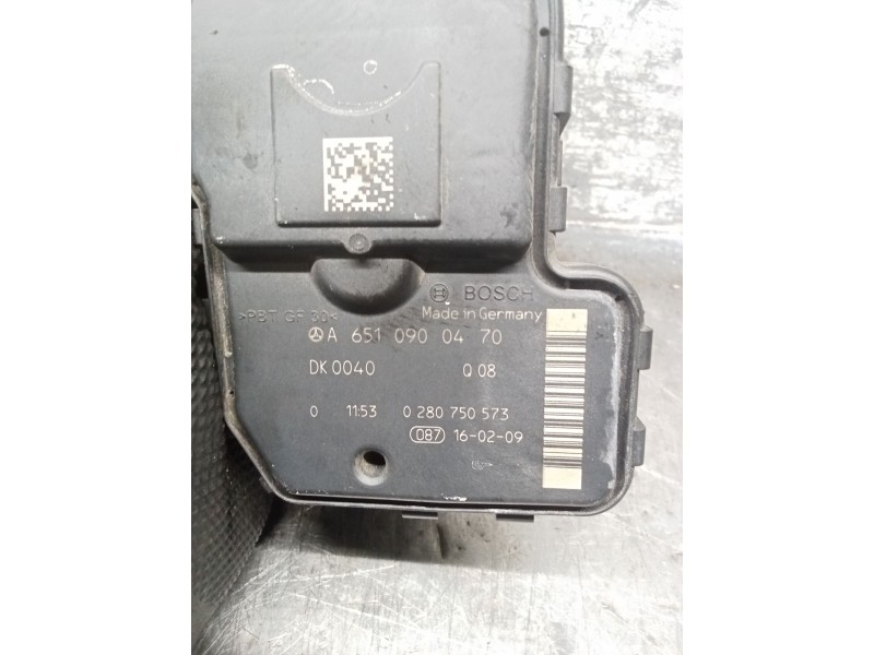 Recambio de caja mariposa para infiniti q30 2.2 d referencia OEM IAM A6510900470 0280750573 BOSCH