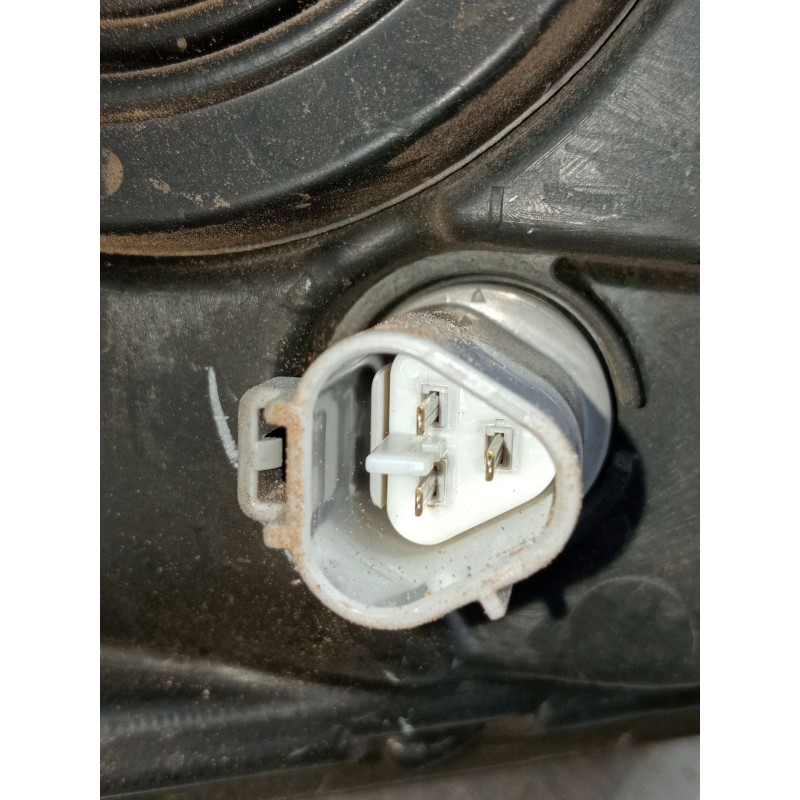 Recambio de faro izquierdo para toyota corolla verso (zer_, zze12_, r1_) 1.8 (znr11_) referencia OEM IAM   