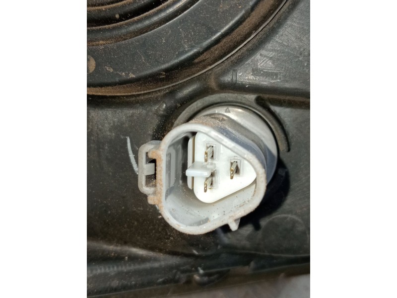 Recambio de faro izquierdo para toyota corolla verso (zer_, zze12_, r1_) 1.8 (znr11_) referencia OEM IAM   