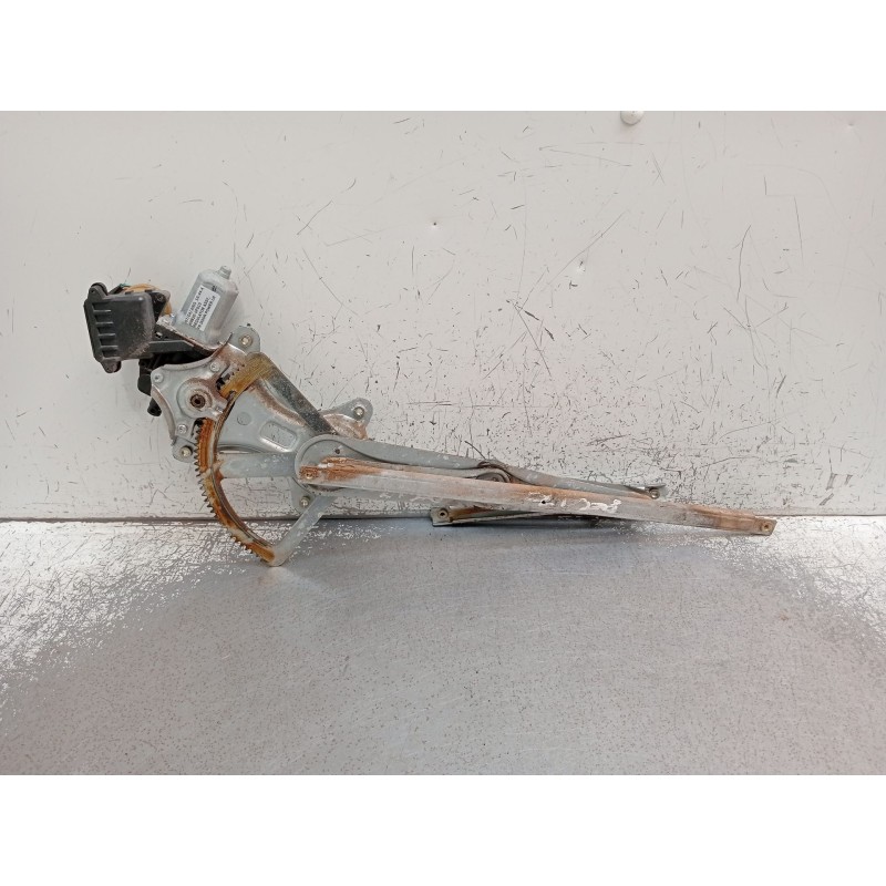 Recambio de elevalunas delantero izquierdo para toyota corolla verso (zer_, zze12_, r1_) 1.8 (znr11_) referencia OEM IAM 698200F