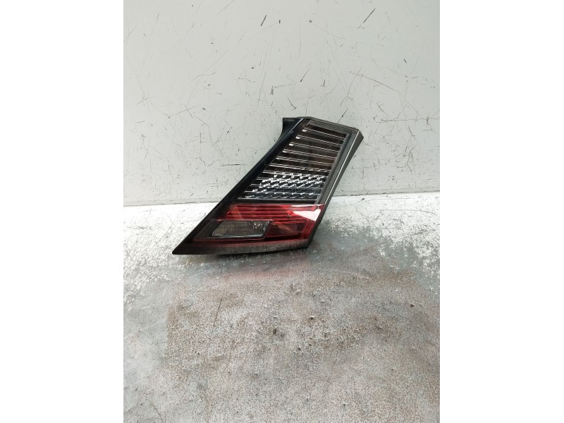 Recambio de piloto trasero derecho interior para honda civic ix (fk) 1.6 i-dtec (fk3) referencia OEM IAM   