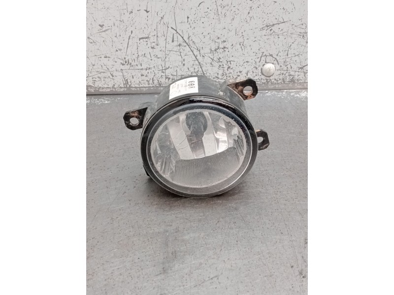 Recambio de faro antiniebla derecho para jeep renegade referencia OEM IAM 479009999 51943270 