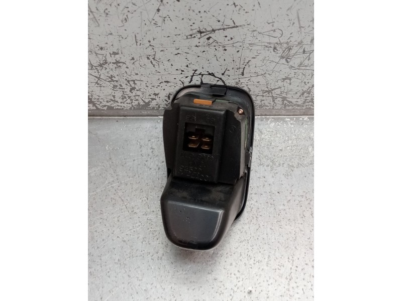 Recambio de pantalla multifuncion para hyundai h-1 furgoneta (a1) 2.5 crdi referencia OEM IAM 945204A001  