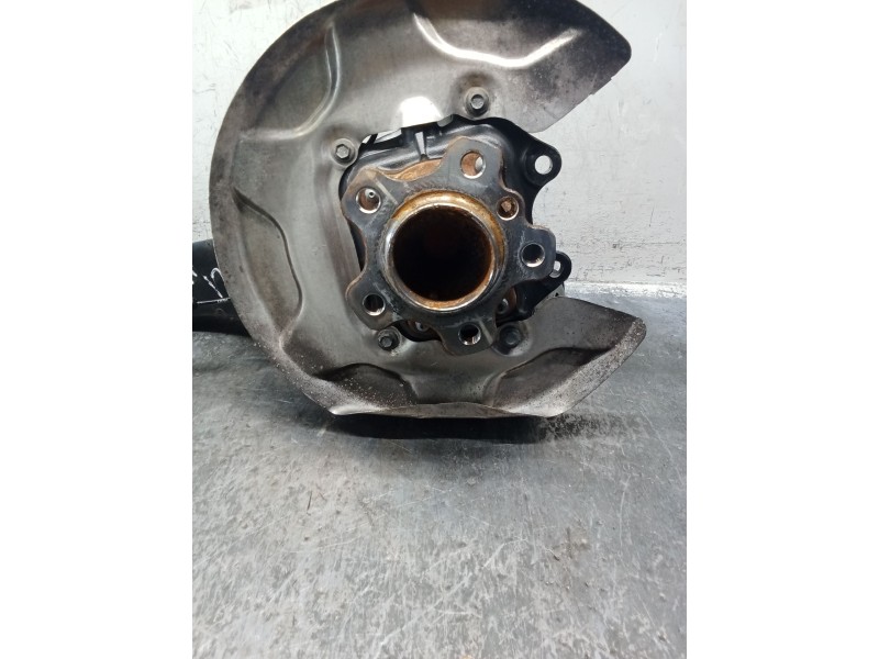 Recambio de mangueta trasera izquierda para bmw x1/ix1 u11 x1 sdrive18d referencia OEM IAM   