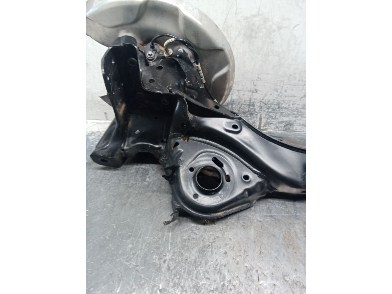 Recambio de mangueta trasera izquierda para bmw x1/ix1 u11 x1 sdrive18d referencia OEM IAM   