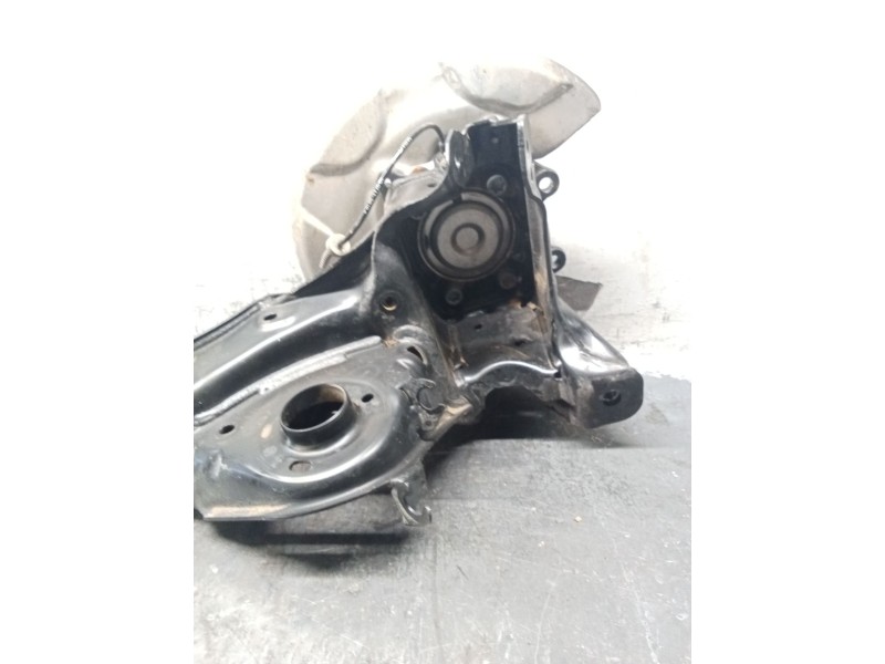 Recambio de mangueta trasera derecha para bmw x1/ix1 u11 x1 sdrive18d referencia OEM IAM   