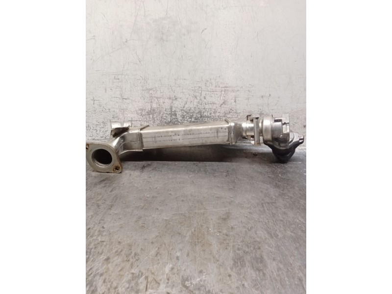 Recambio de enfriador egr para infiniti q30 2.2 d referencia OEM IAM A6511400575  