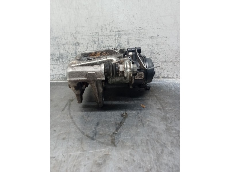 Recambio de pinza freno trasera derecha para bmw x1/ix1 u11 x1 sdrive18d referencia OEM IAM   