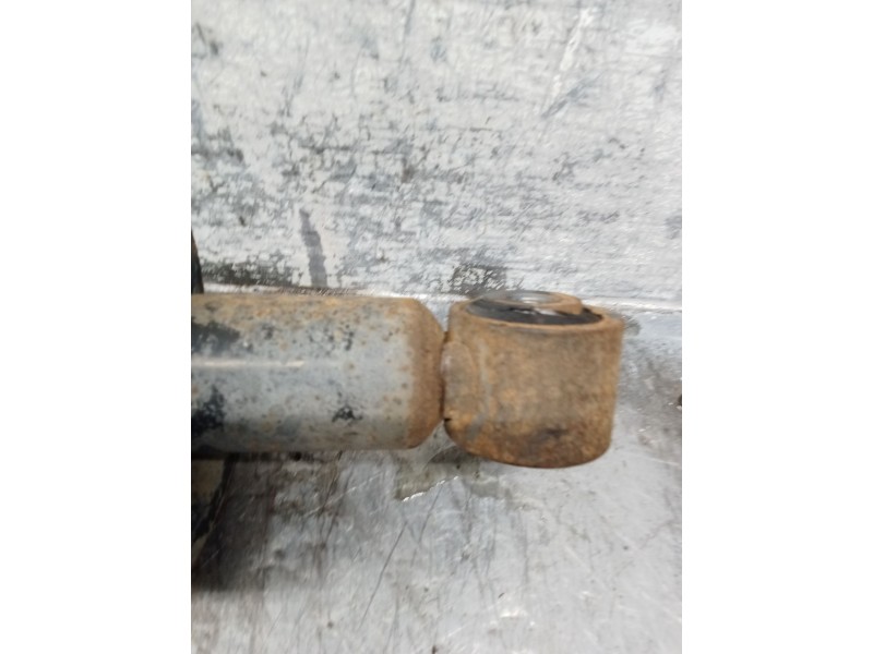 Recambio de amortiguador trasero derecho para honda cr-v ii (rd_) 2.0 (rd5) referencia OEM IAM 52610S9A  