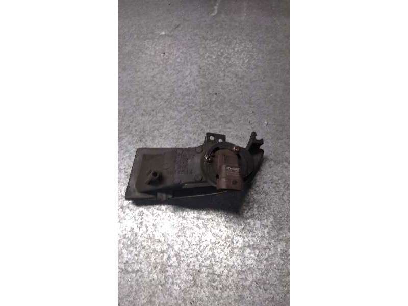 Recambio de faro antiniebla derecho para mazda 2 berlina (dy) 1.4 diesel cat referencia OEM IAM   
