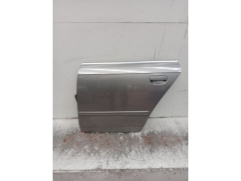 Recambio de puerta trasera izquierda para audi a4 b7 avant (8ed) 2.0 tdi 16v referencia OEM IAM  5P 