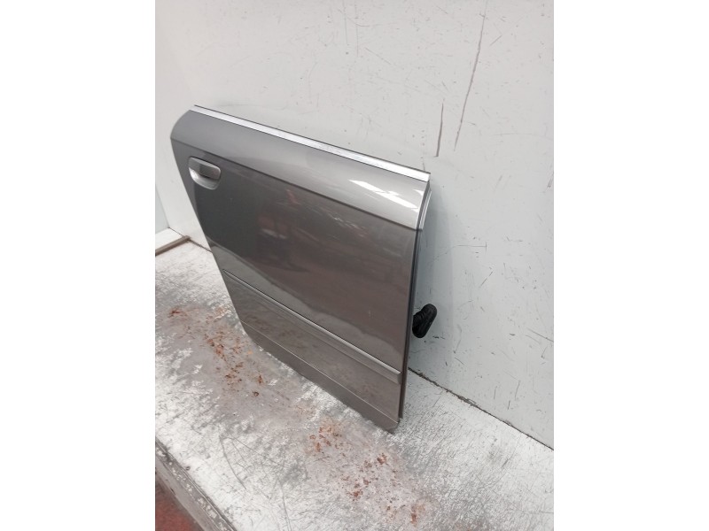 Recambio de puerta trasera derecha para audi a4 b7 avant (8ed) 2.0 tdi 16v referencia OEM IAM  5P 