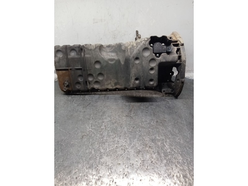 Recambio de carter para mercedes-benz clase e (w211) e 270 cdi (211.016) referencia OEM IAM R6470140302  