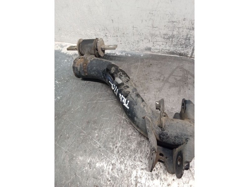 Recambio de brazo suspension inferior trasero izquierdo para honda cr-v ii (rd_) 2.0 (rd5) referencia OEM IAM   
