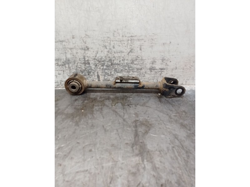 Recambio de tirante trasero derecho para honda cr-v ii (rd_) 2.0 (rd5) referencia OEM IAM   