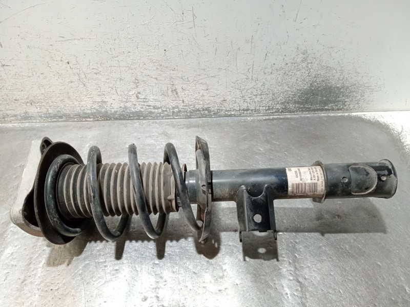 Recambio de amortiguador delantero derecho para infiniti q30 2.2 d referencia OEM IAM A0913204013 801404003409 