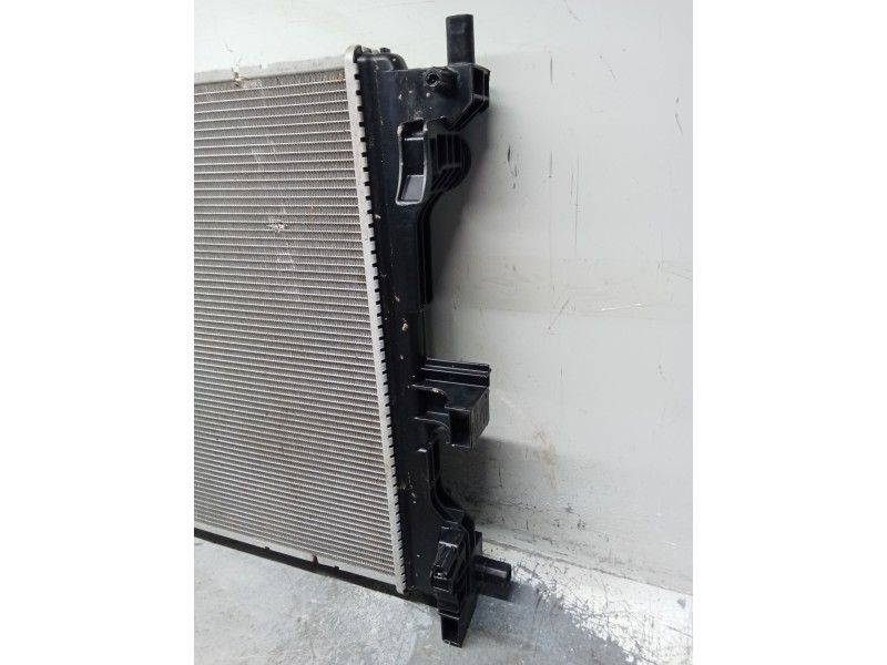 Recambio de radiador agua para jeep renegade referencia OEM IAM MR4221364350  DENSO