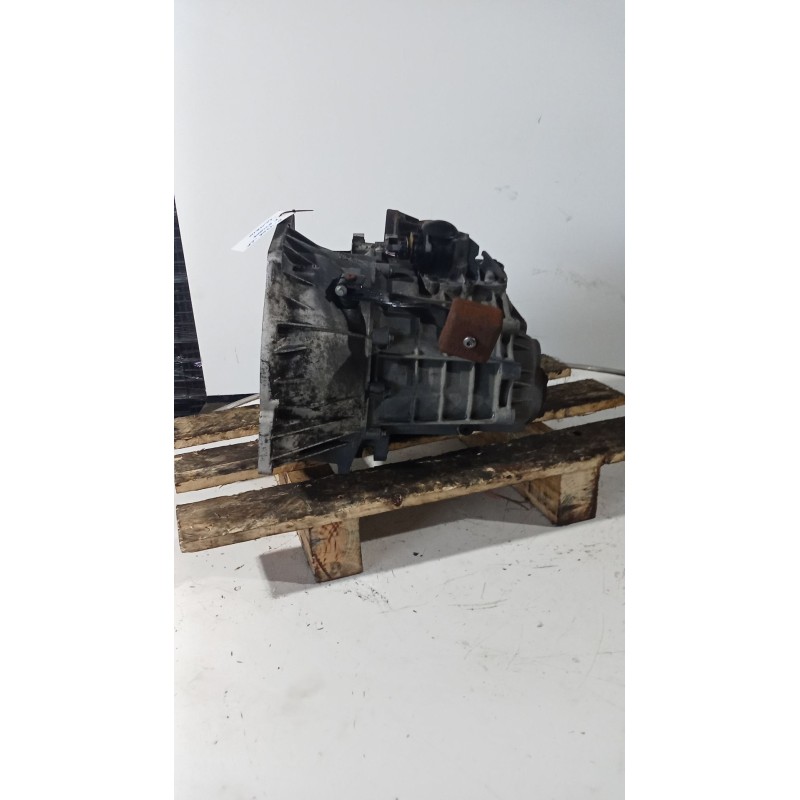 Recambio de caja cambios para ford escort classic (aal, abl) 1.8 td referencia OEM IAM T96ZT-7002BA 5V S1GF29F23 000051